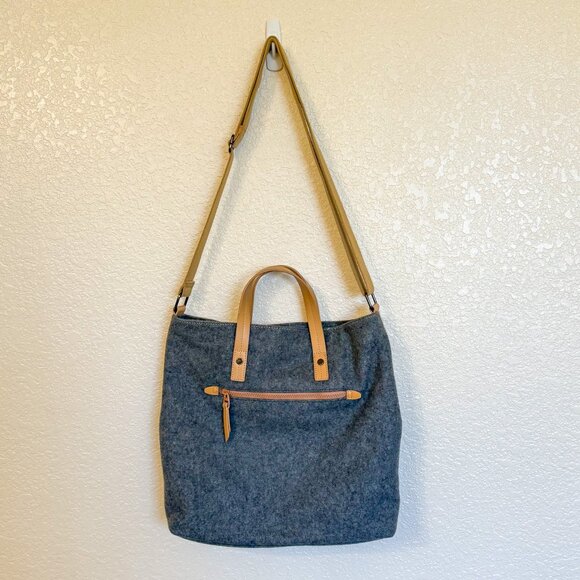 Sherpani Faith Messenger Crossbody Bag Gray Wool Tan Vegan Leather Soft Utility - Picture 2 of 14